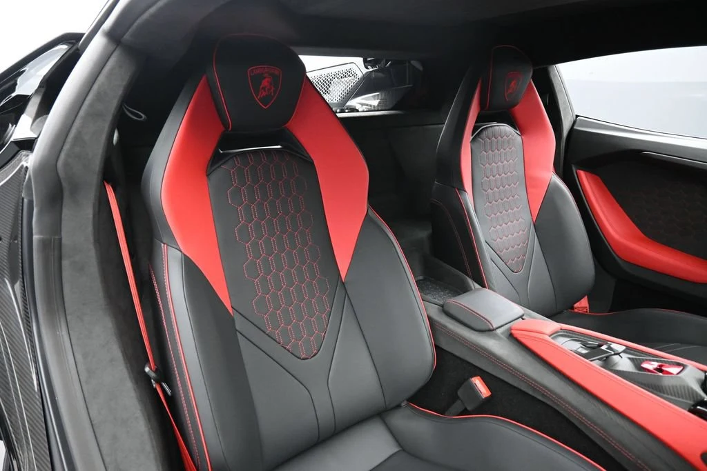2026 Lamborghini Revuelto interior, seats, Nero Ade