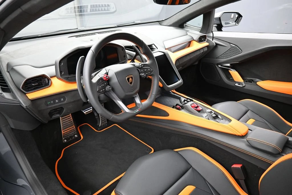 2026 Lamborghini Temerario interior