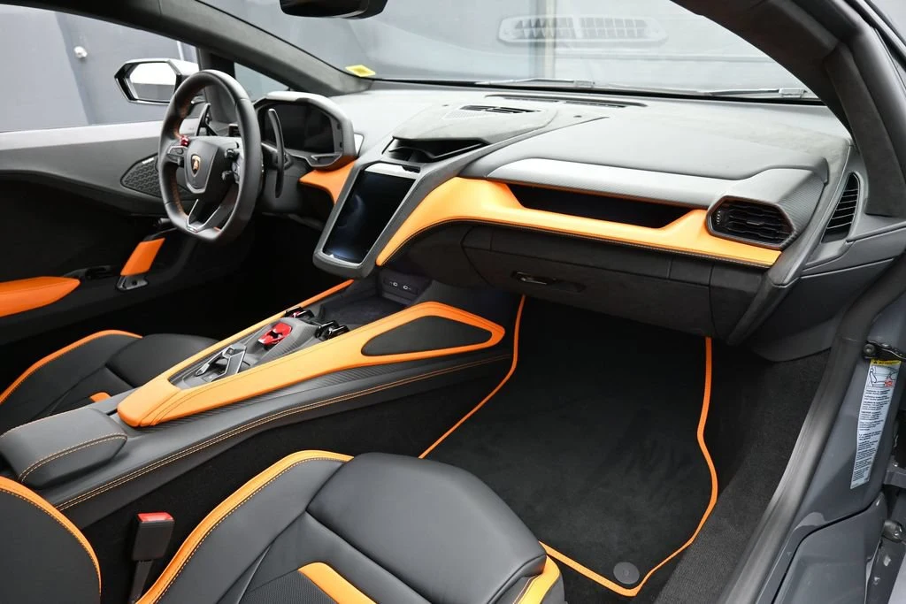2026 Lamborghini Temerario interior