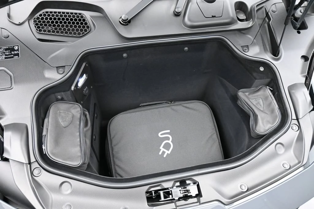 2026 Lamborghini Temerario trunk