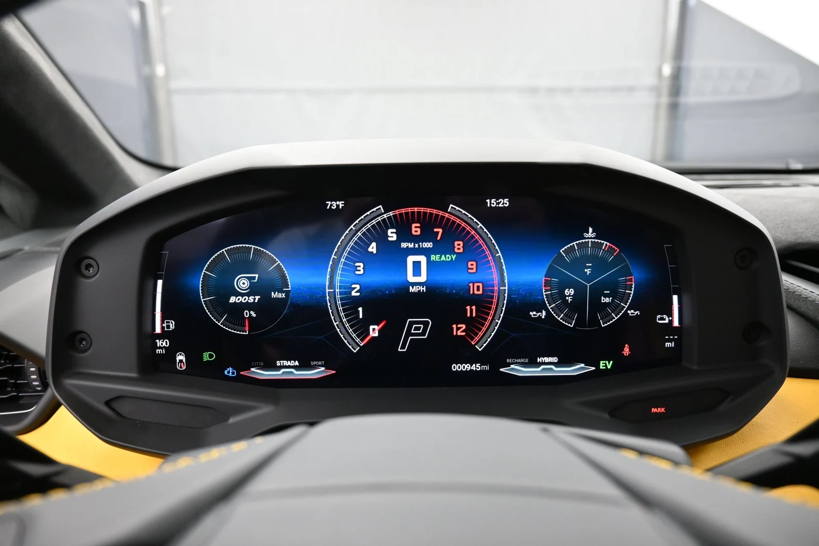 2026 Lamborghini Temerario interior
