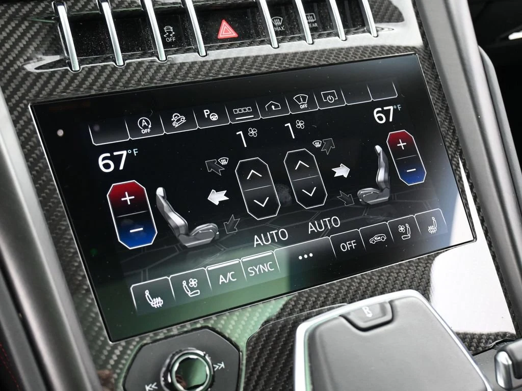 2022 Lamborghini Urus Graphite Capsule interior, center console