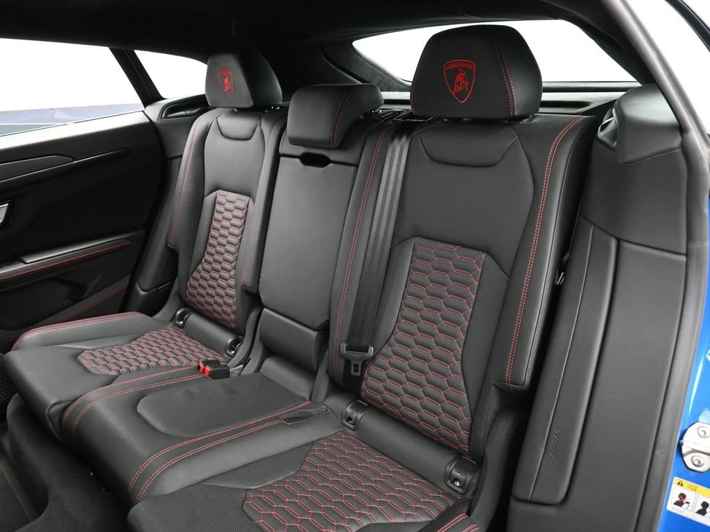 2022 Lamborghini Urus Graphite Capsule interior, seats