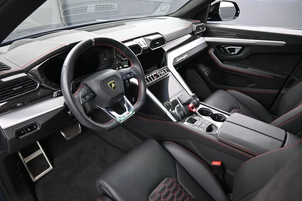 2023 Lamborghini Urus S interior, dashboard, Nero Ade
