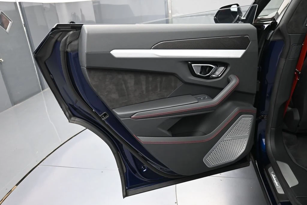 2023 Lamborghini Urus S interior, door panel, Nero Ade