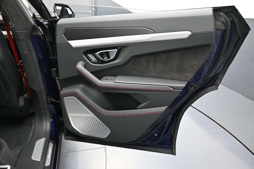 2023 Lamborghini Urus S interior, door panel, Nero Ade