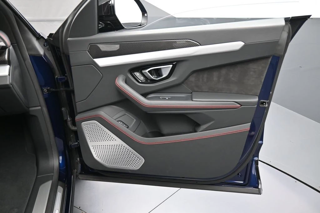 2023 Lamborghini Urus S interior, door panel, Nero Ade