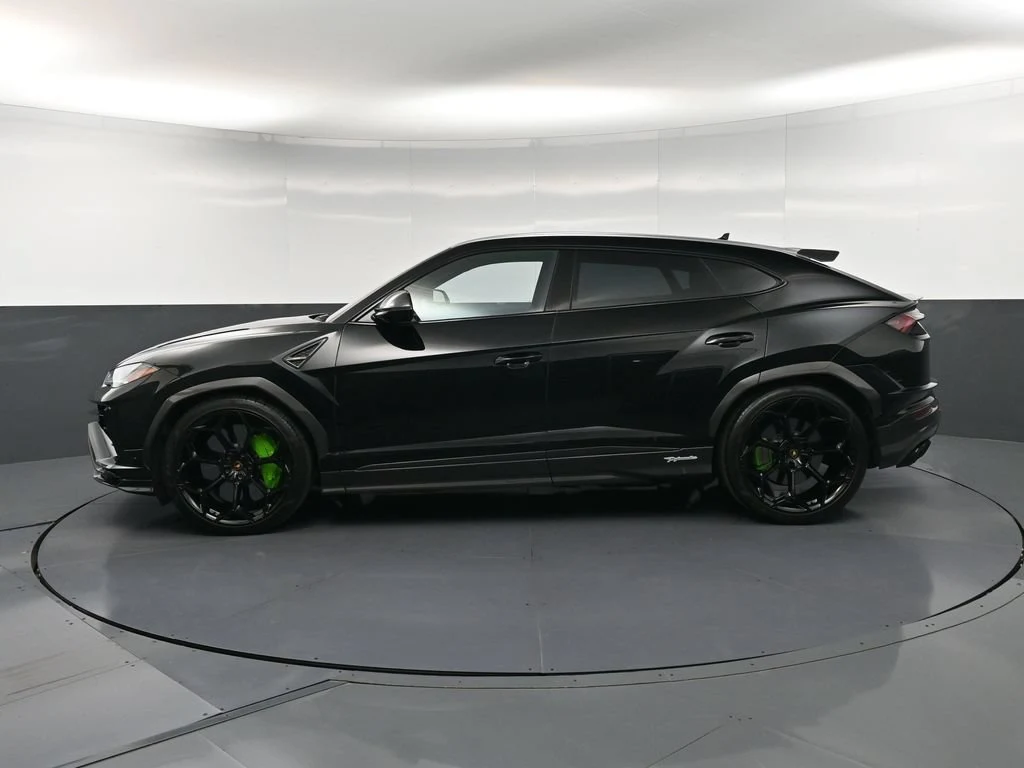 2024 Lamborghini Urus Performante for sale, exterior, Black