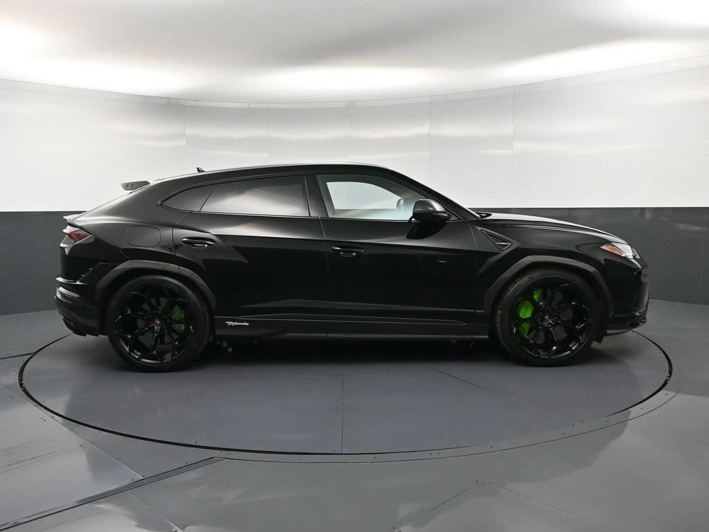 2024 Lamborghini Urus Performante for sale, exterior, Black