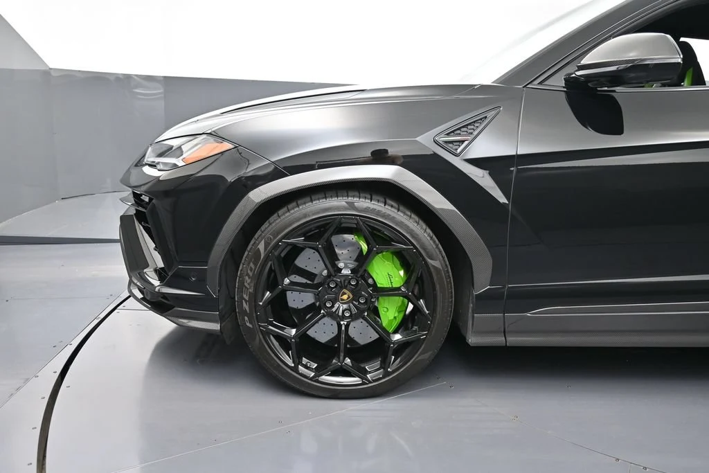 2024 Lamborghini Urus Performante for sale, exterior, Black
