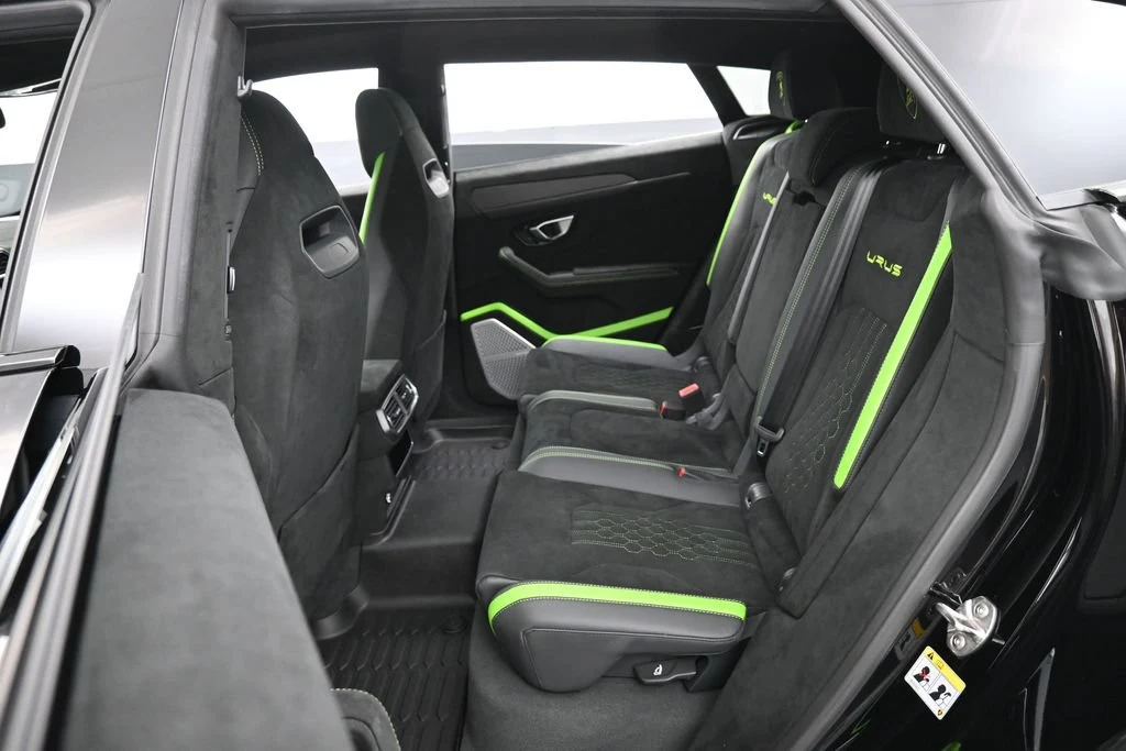 2024 Lamborghini Urus Performante interior, seats, Nero Cosmus/Verde Faurus