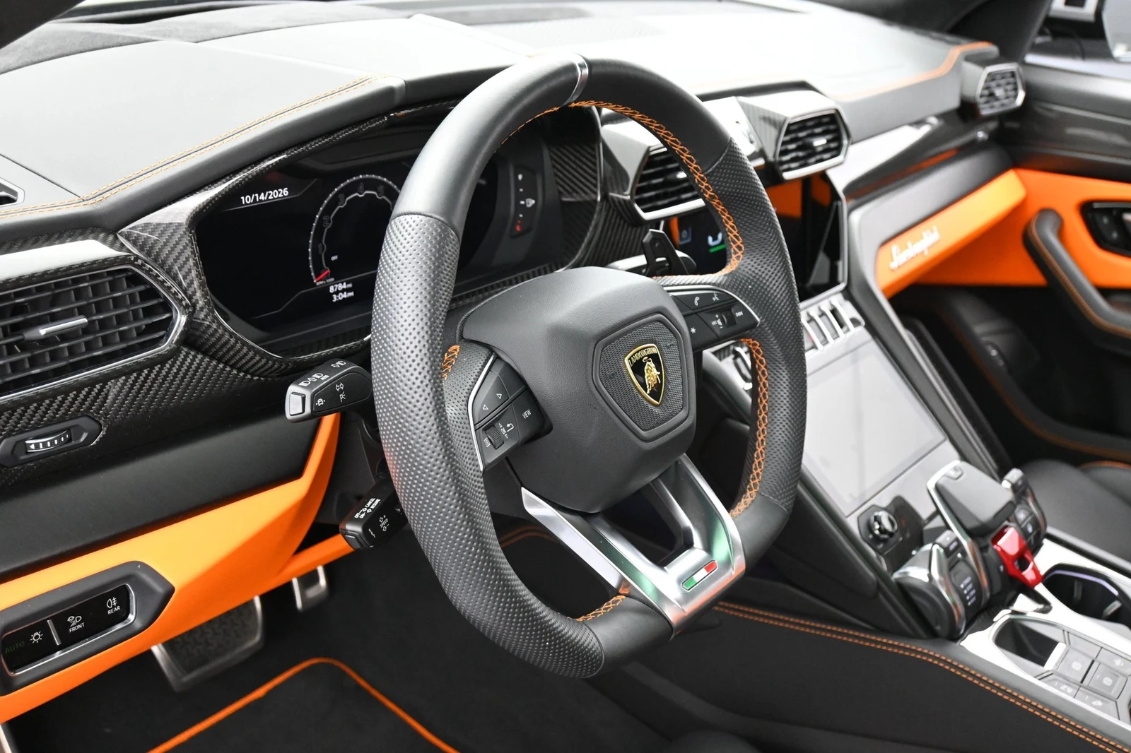 2024 Lamborghini Urus S interior, Nero Ade/Arancio Leonis
