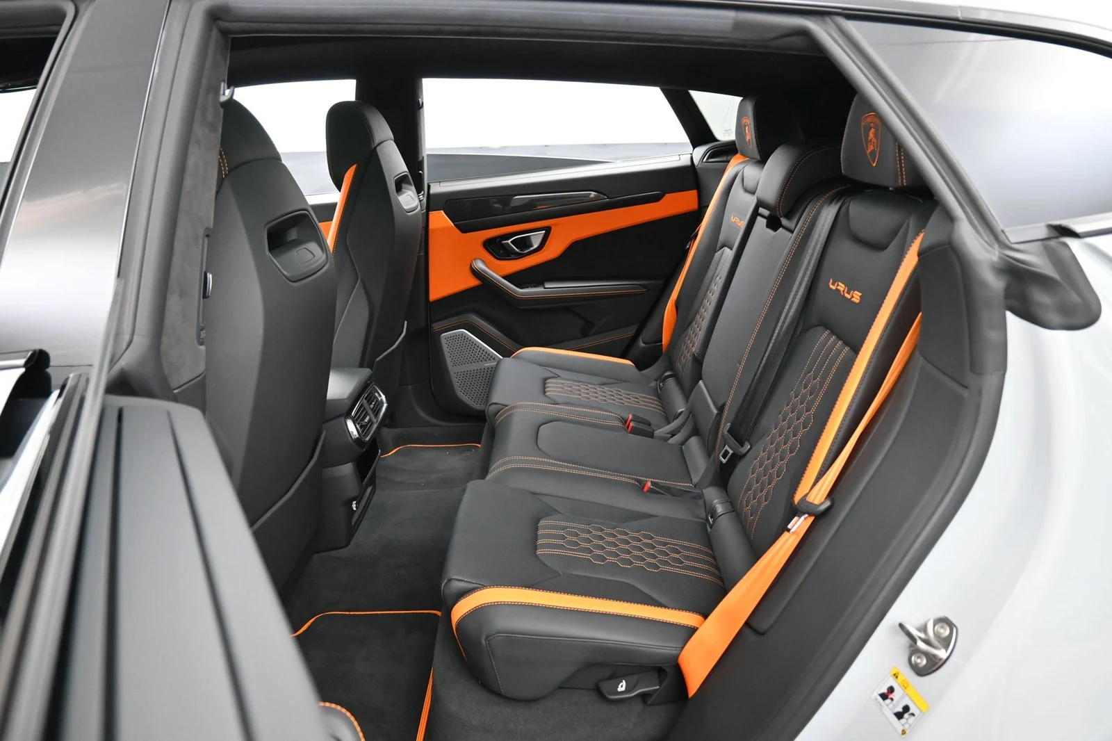2024 Lamborghini Urus S interior, seats, Nero Ade/Arancio Leonis