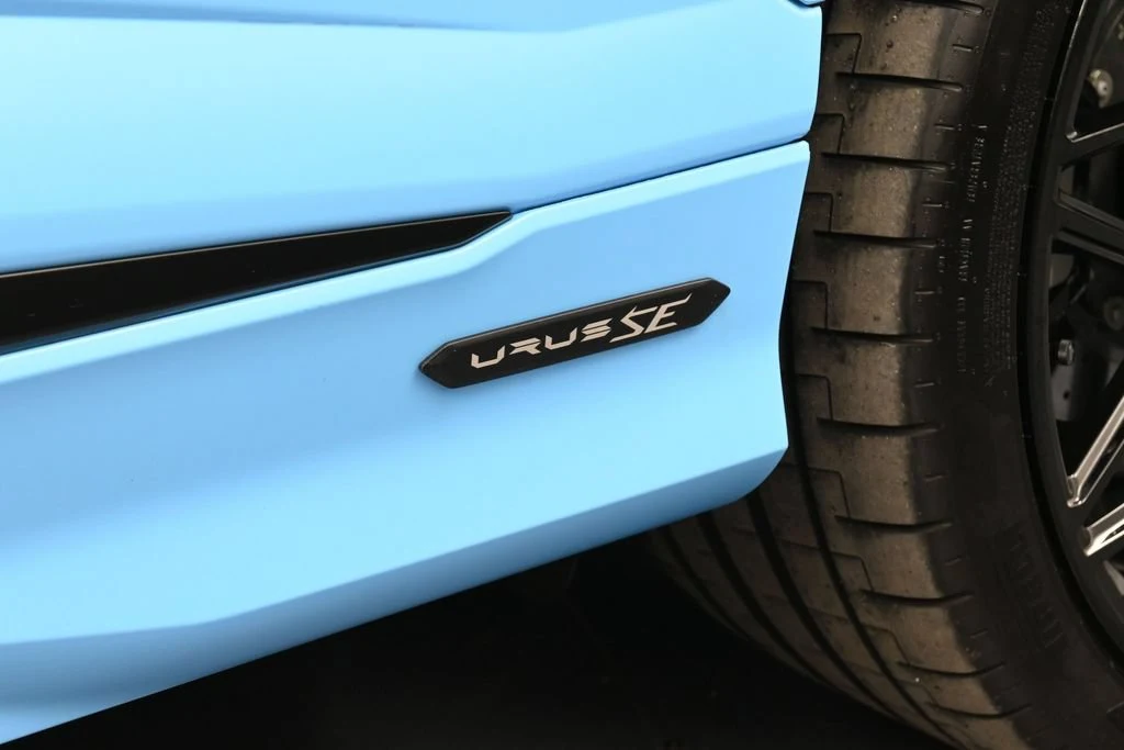2025 Lamborghini Urus SE, detail