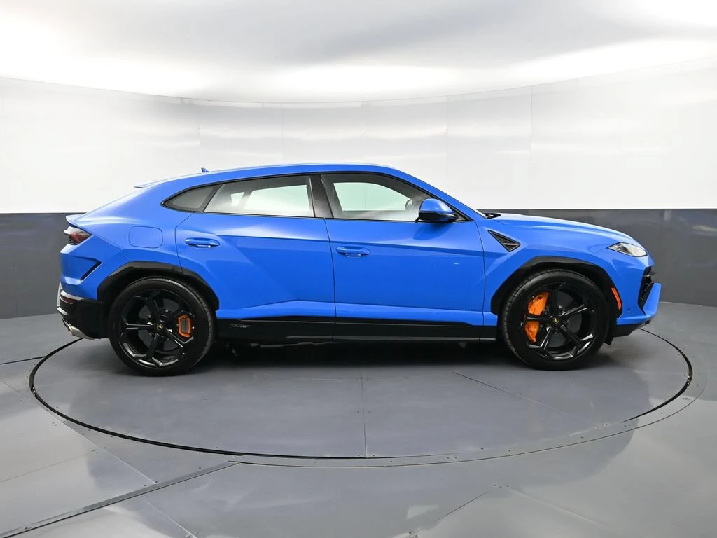 2025 Lamborghini Urus SE for sale, exterior, Blue