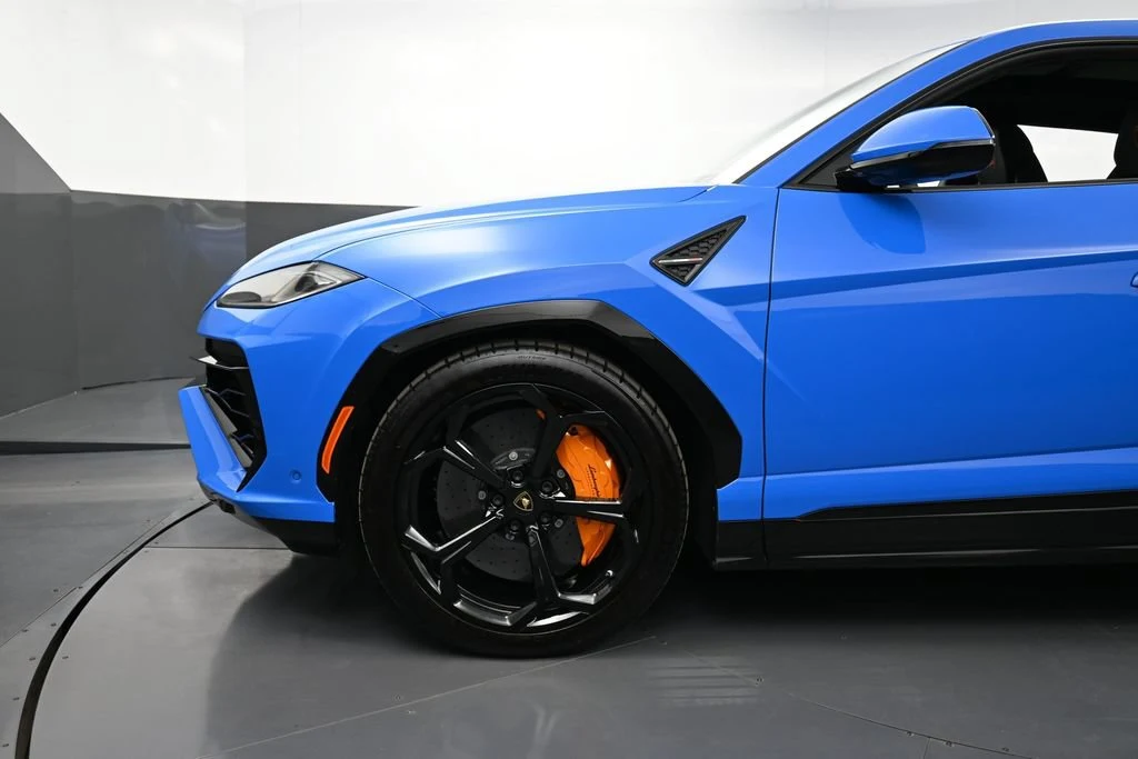 2025 Lamborghini Urus SE for sale, exterior, Blue