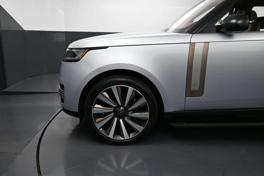 2023 Land Rover Range Rover SV for sale, exterior, Silver