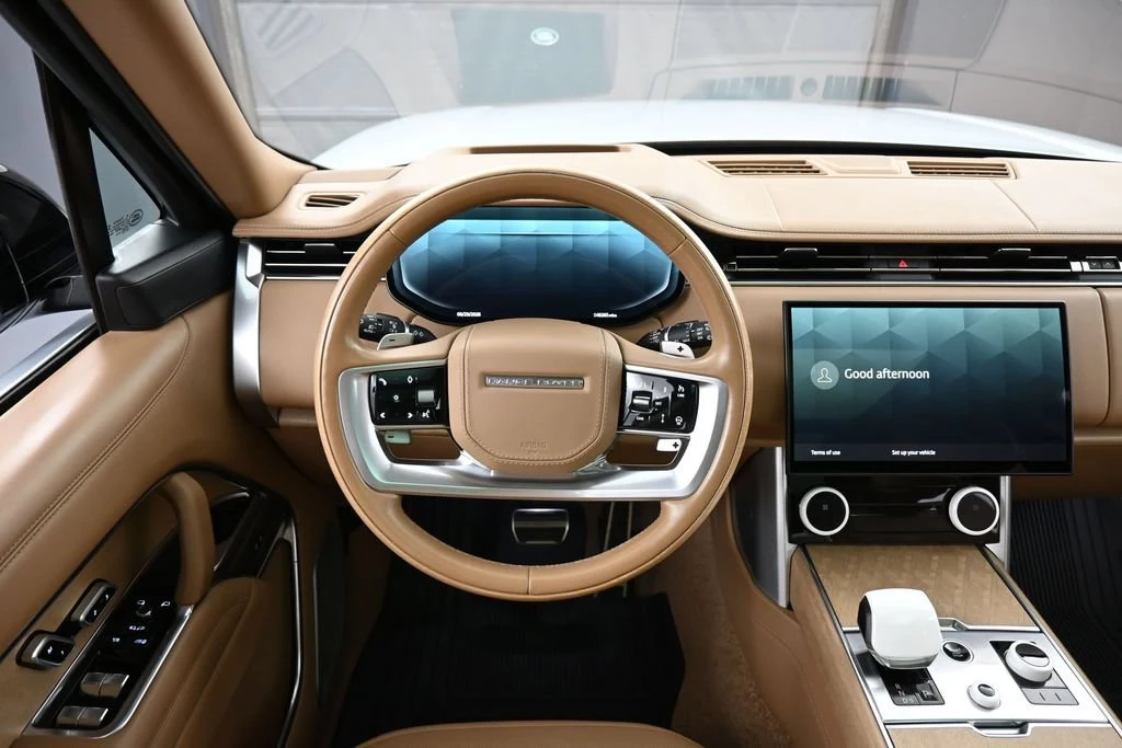 2023 Land Rover Range Rover SV interior, dashboard, Caraway/Caraway