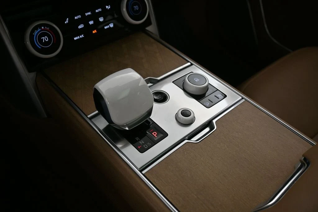 2023 Land Rover Range Rover SV interior, center console, Caraway/Caraway