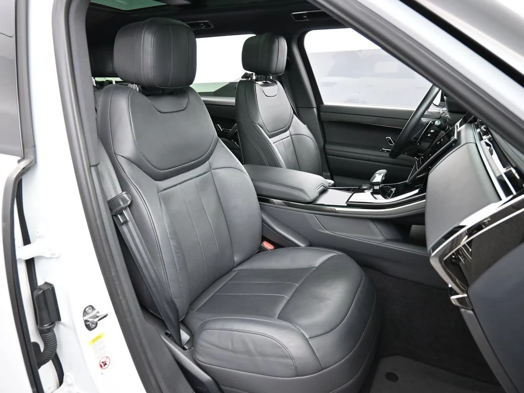 2024 Land Rover Range Rover Sport P400 Dynamic SE interior, seats, Ebony