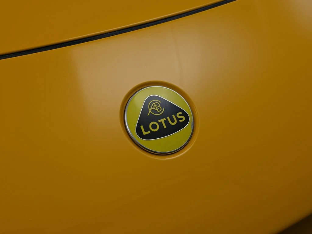 2025 Lotus Emira V6, detail