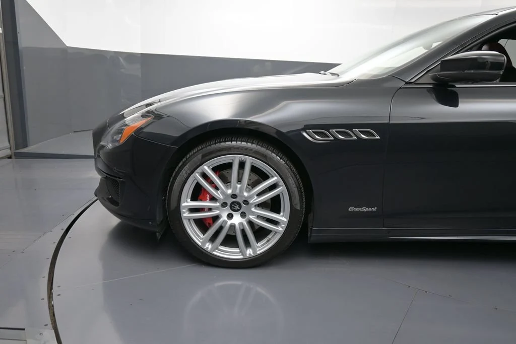 2020 Maserati Quattroporte S Q4 GranSport for sale, exterior, Black