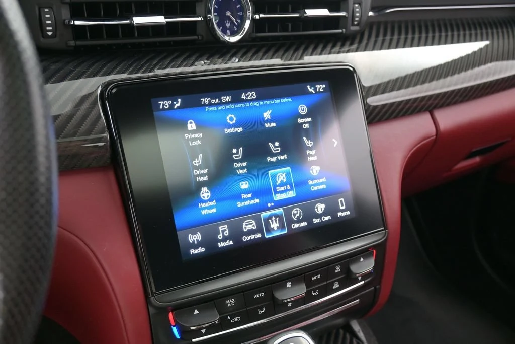 2020 Maserati Quattroporte S Q4 GranSport interior, Rosso