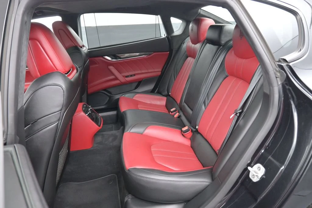 2020 Maserati Quattroporte S Q4 GranSport interior, seats, Rosso
