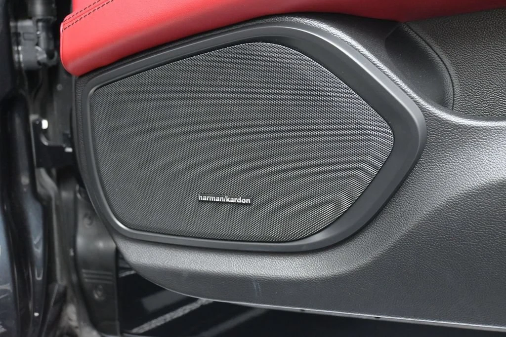 2020 Maserati Quattroporte S Q4 GranSport interior, door panel, Rosso
