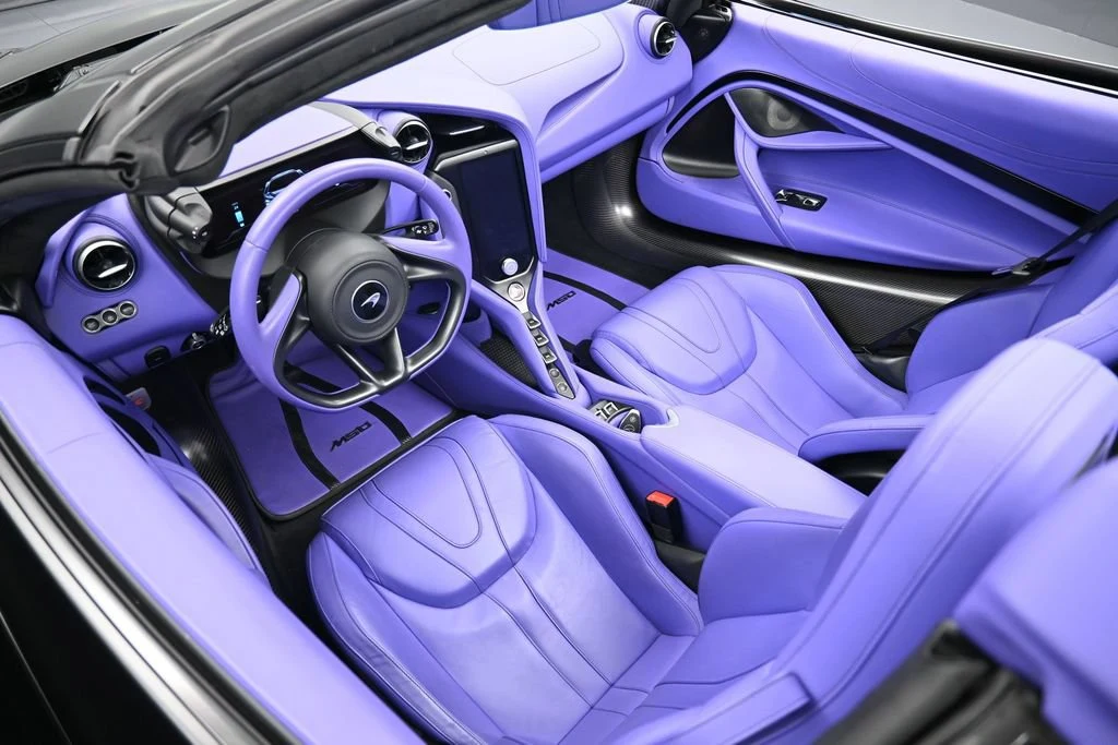 2024 McLaren 750S Spider interior, Purple