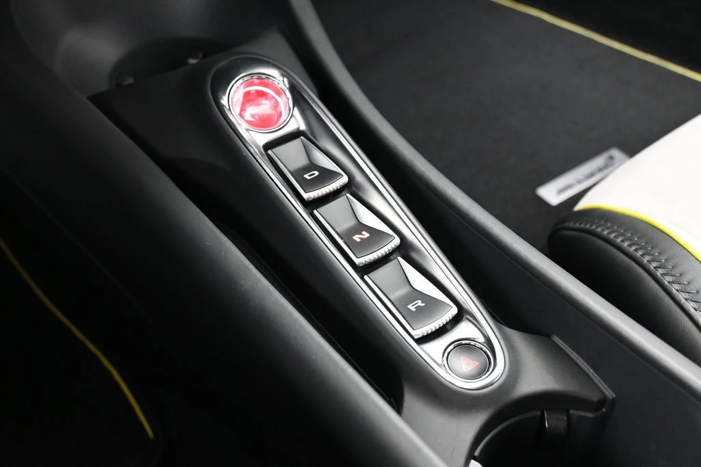 2024 McLaren Artura interior, center console, Dove Gray/Jet Black