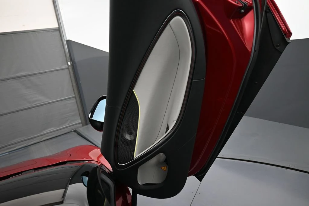 2024 McLaren Artura for sale, photo 22 of 30