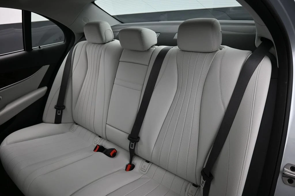 2023 Mercedes-Benz E 350 4MATIC interior, seats, Neva Gray/Magma Gray