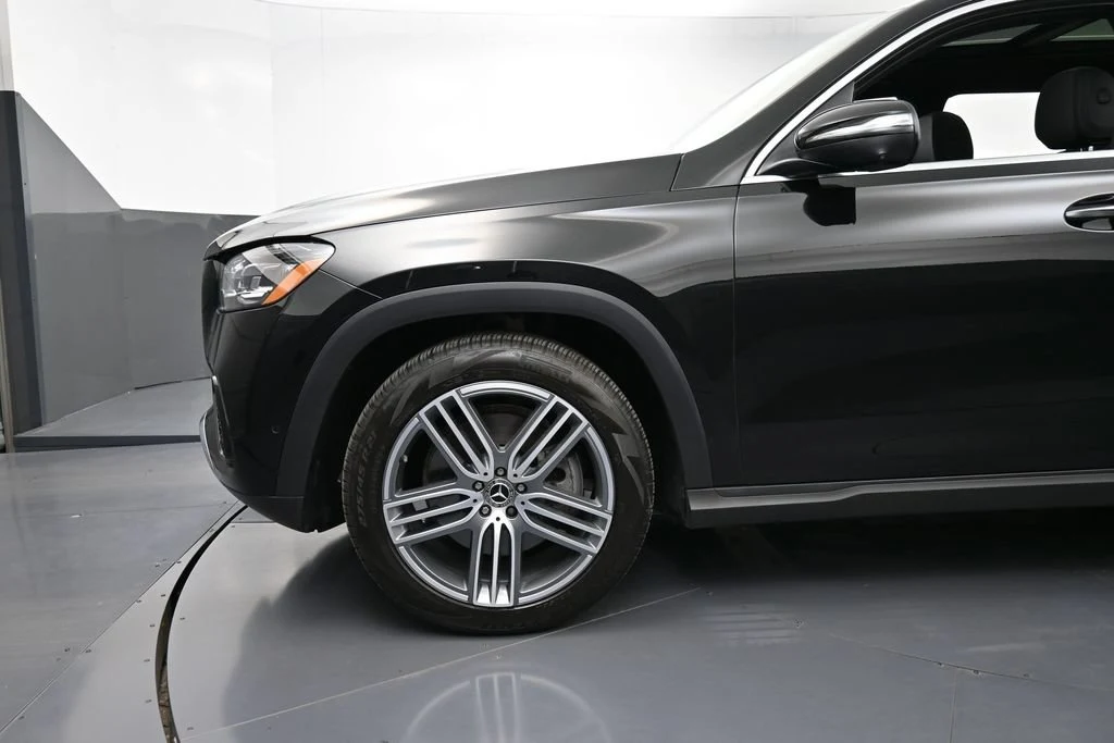 2025 Mercedes-Benz GLS 450 4MATIC for sale, exterior, Black