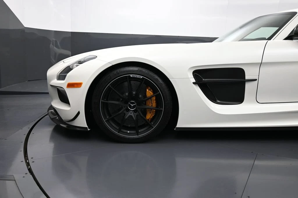 2014 Mercedes-Benz SLS AMG Black Series for sale, exterior, White