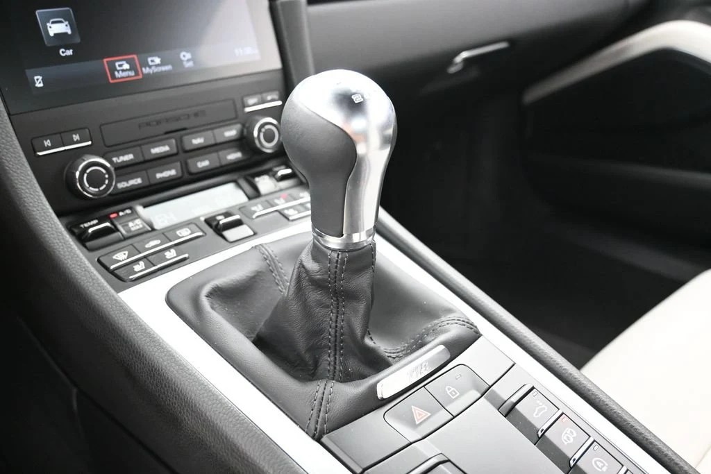 2024 Porsche 718 Cayman Style Edition interior, center console, Black/Chalk