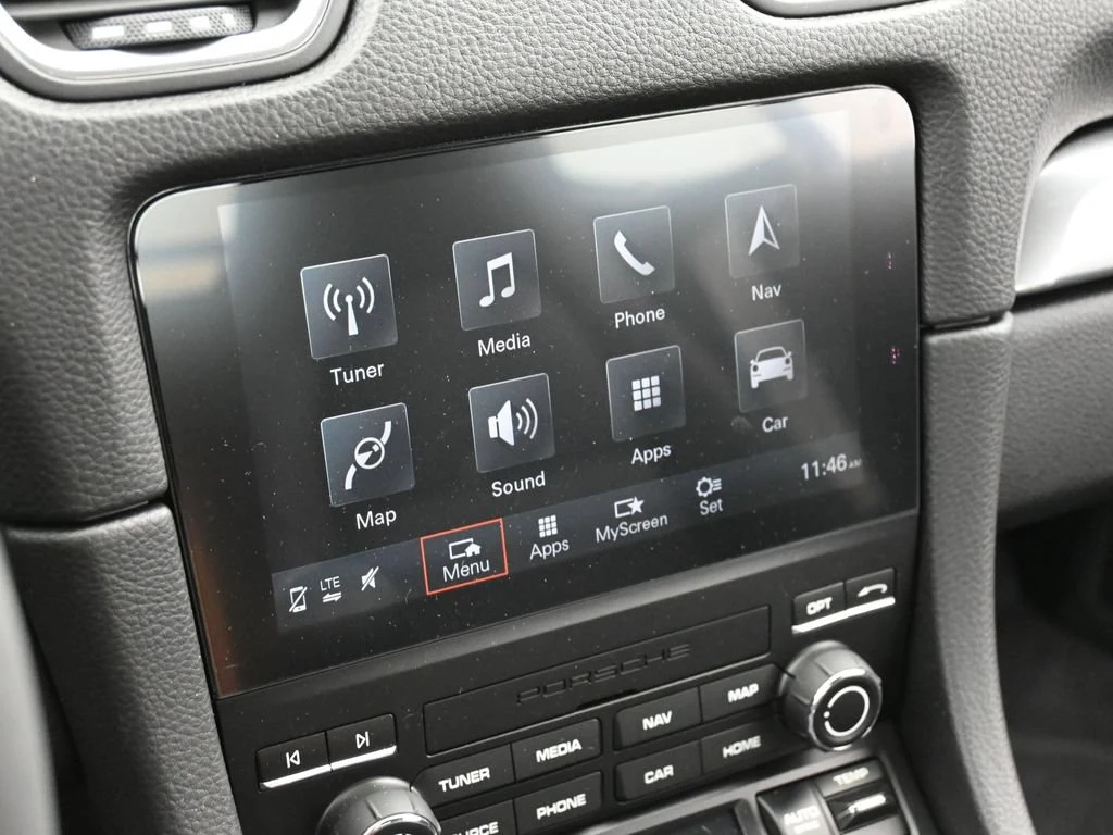 2024 Porsche 718 Cayman interior, Black