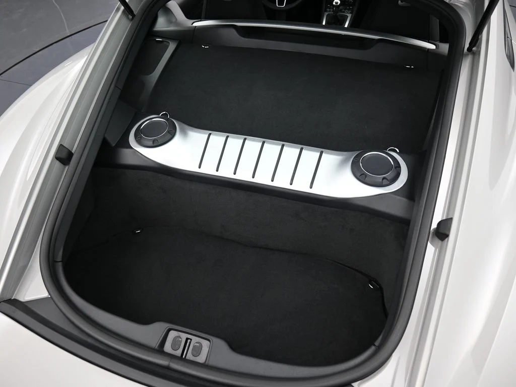 2024 Porsche 718 Cayman trunk