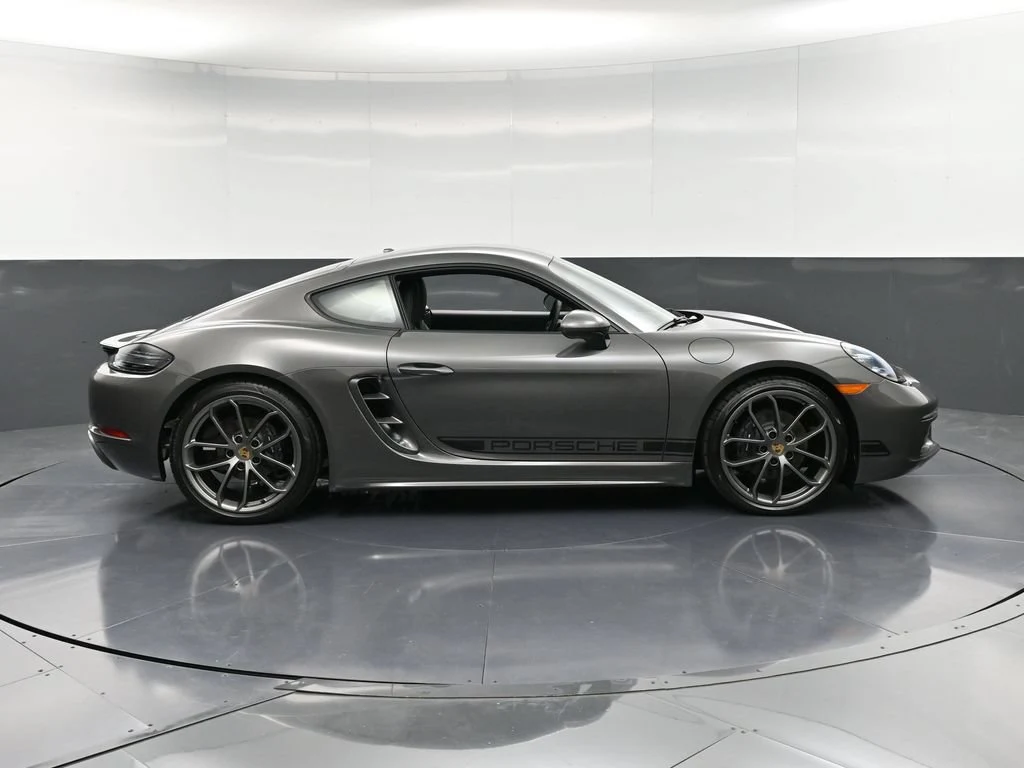 2025 Porsche 718 Cayman Style Edition, side profile, Grey