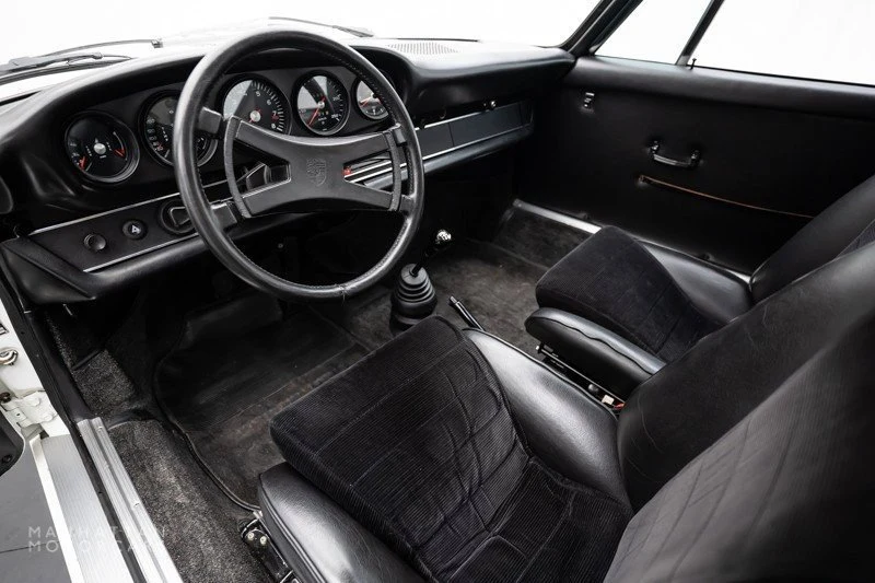 1973 Porsche 911 Carrera RS 2.7 interior, dashboard, Black