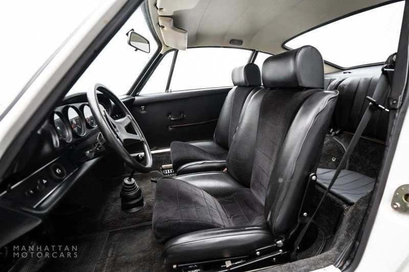 1973 Porsche 911 Carrera RS 2.7 interior, seats, Black