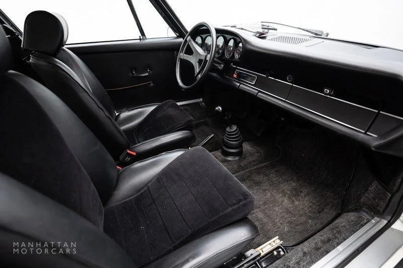 1973 Porsche 911 Carrera RS 2.7 interior, Black