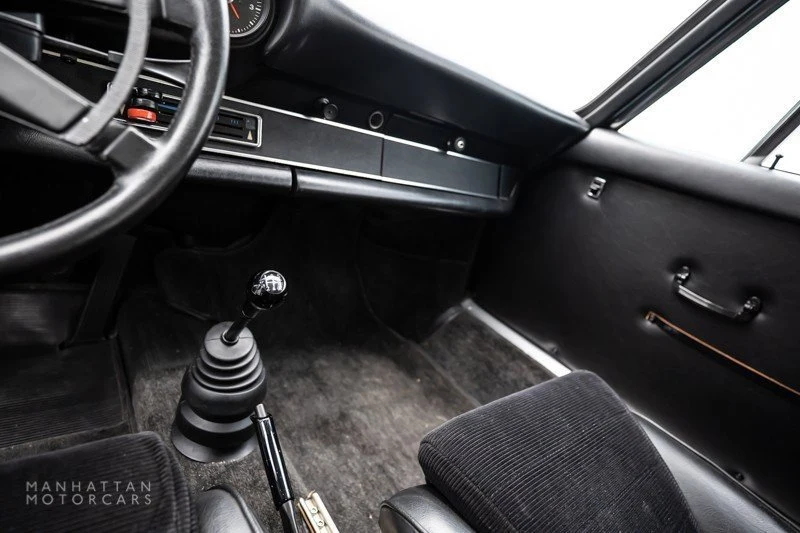 1973 Porsche 911 Carrera RS 2.7 interior, Black