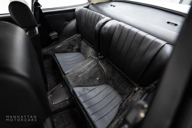 1973 Porsche 911 Carrera RS 2.7 interior, seats, Black