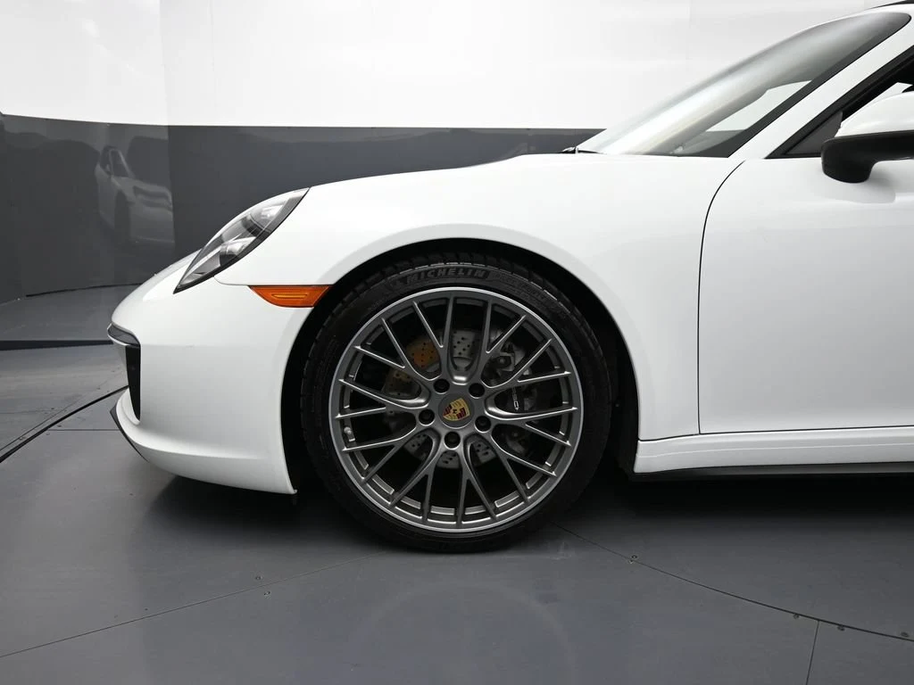 2019 Porsche 911 Targa 4 for sale, exterior, White