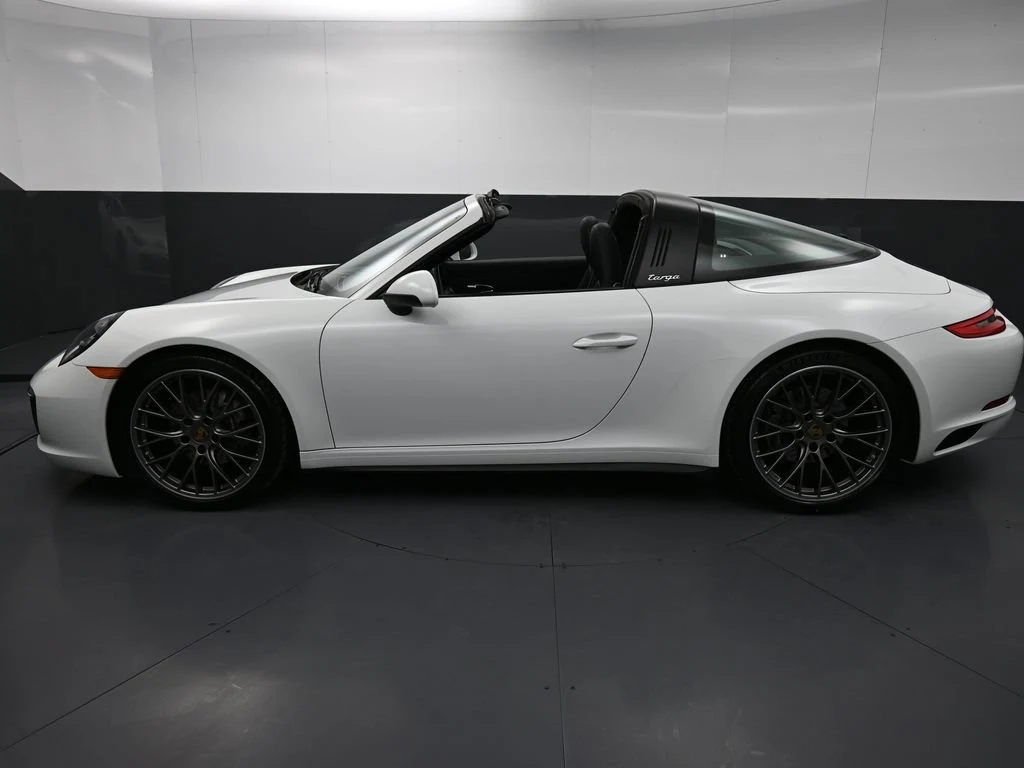 2019 Porsche 911 Targa 4, side profile, White