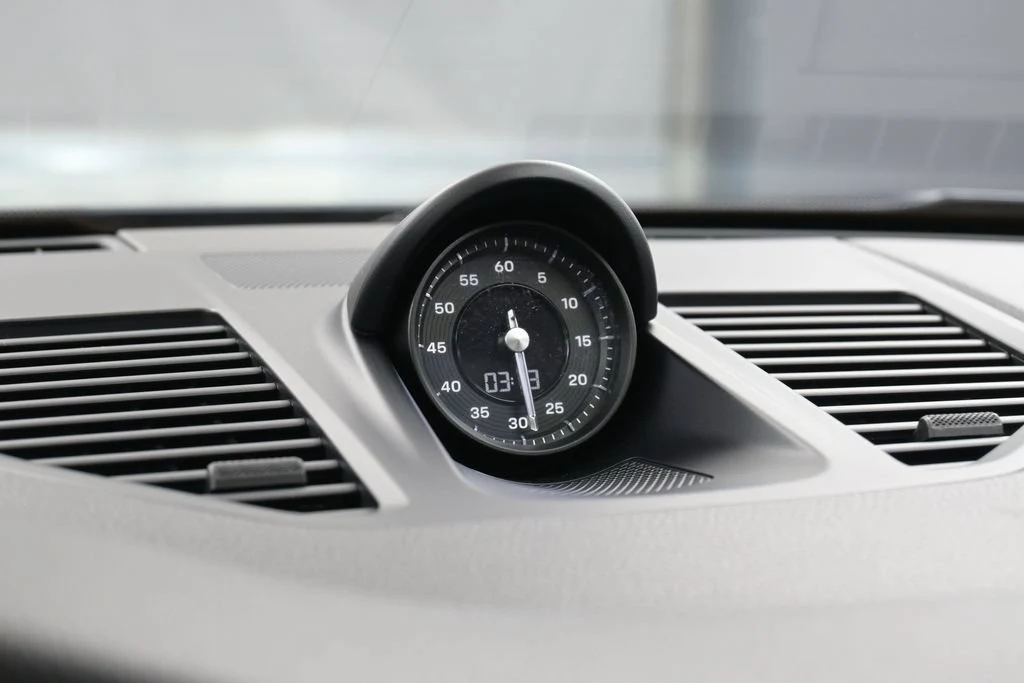 2020 Porsche 911 Carrera interior, Black