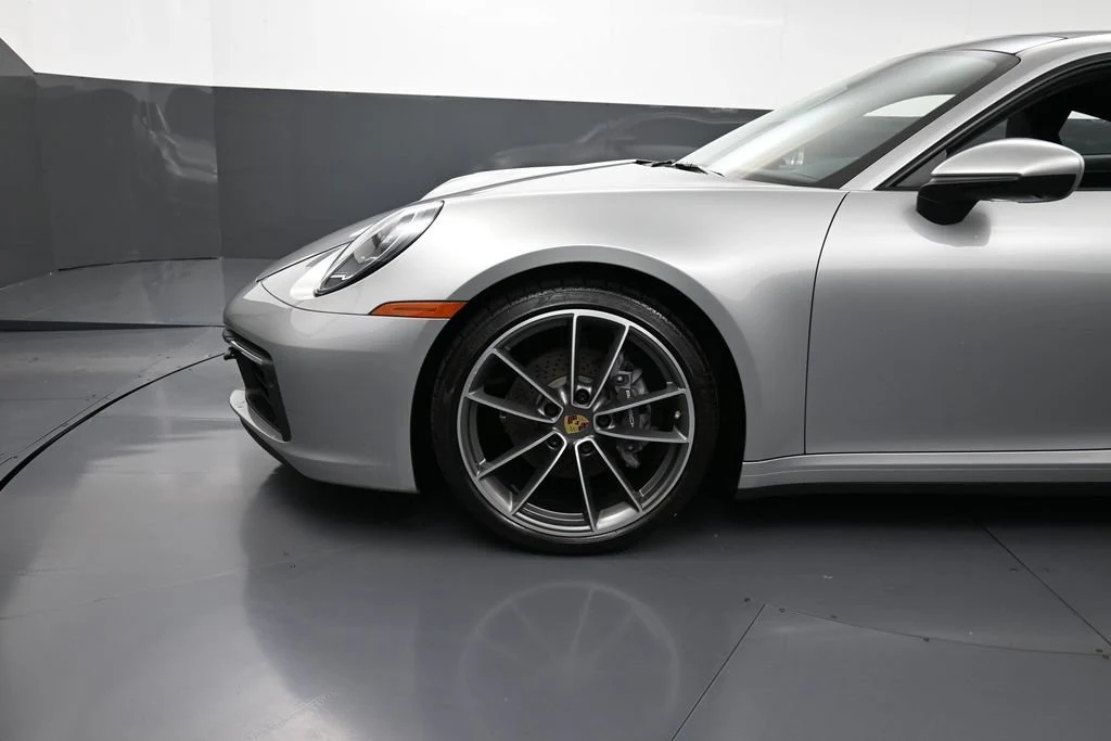 2020 Porsche 911 Carrera for sale, exterior, Silver