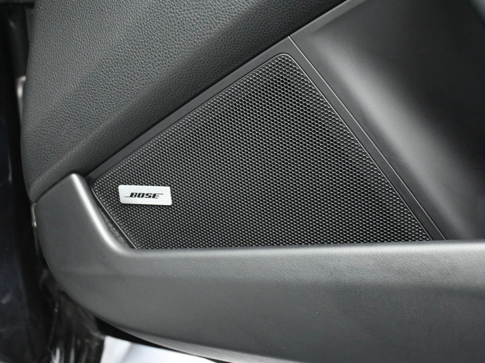2021 Porsche 911 Carrera S interior, door panel, Black