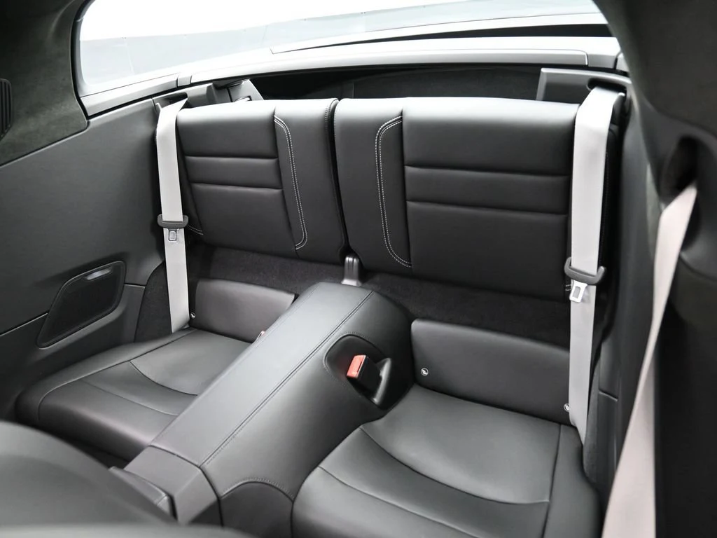 2023 Porsche 911 Targa 4 GTS interior, seats, Black